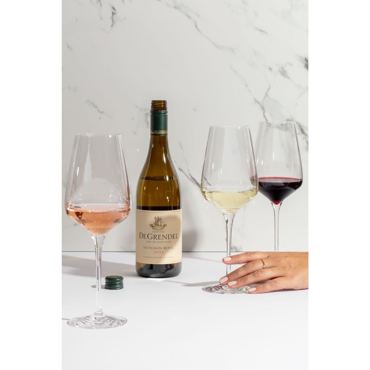 Light Gray De Grendel Sauvignon Blanc 750 ml