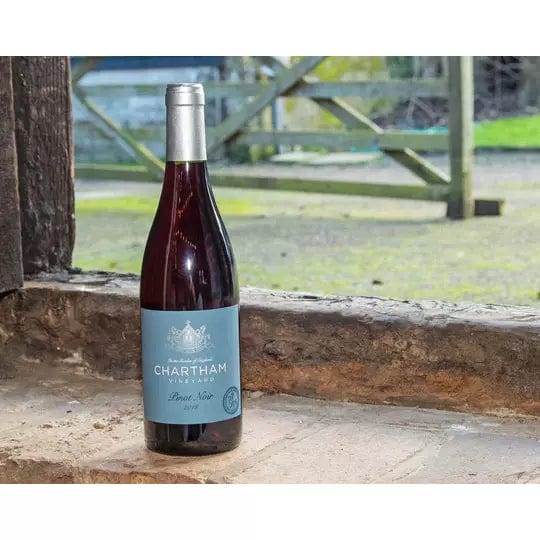 Dark Gray Chartham Pinot Noir 750ml