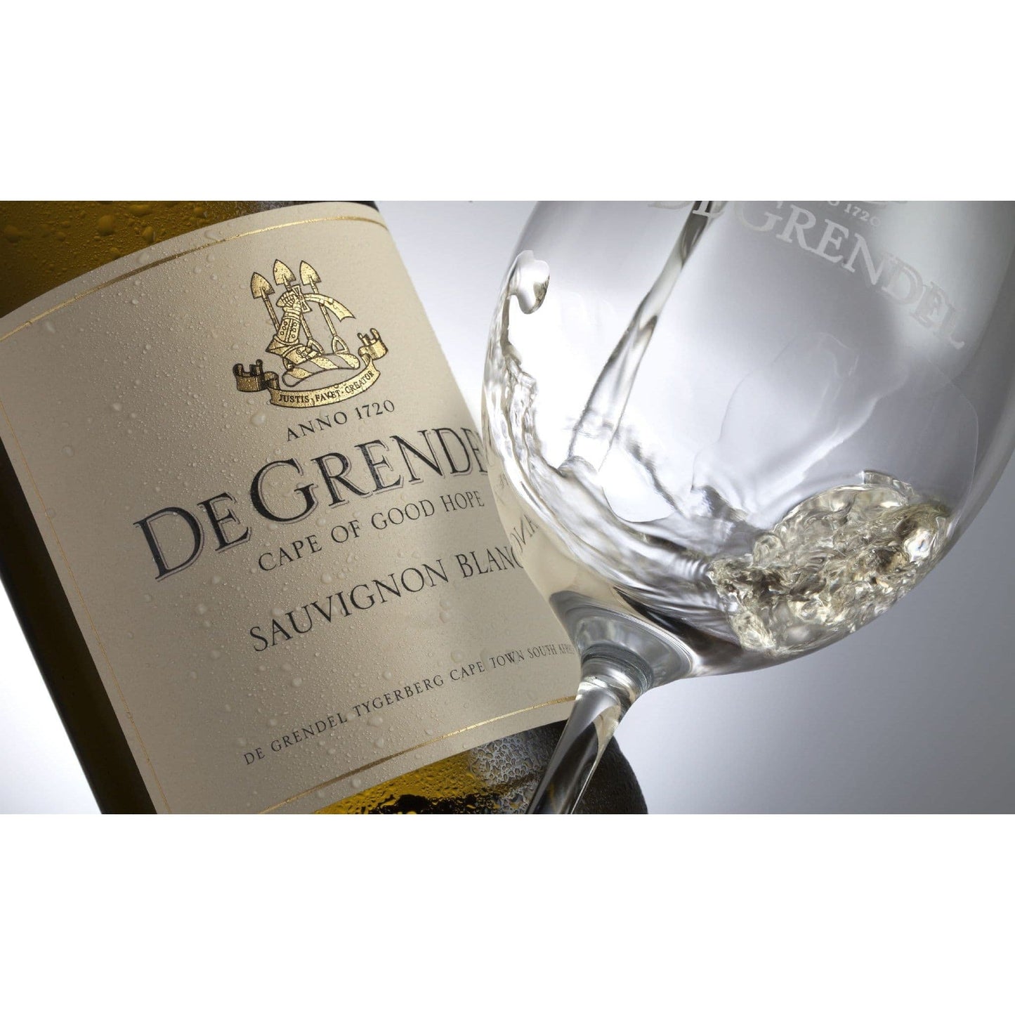 Light Slate Gray De Grendel Sauvignon Blanc 750 ml